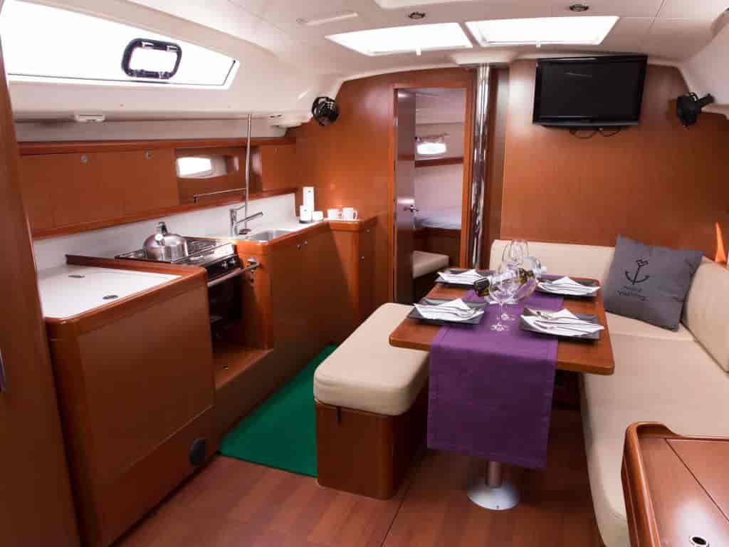 Boat picture 18