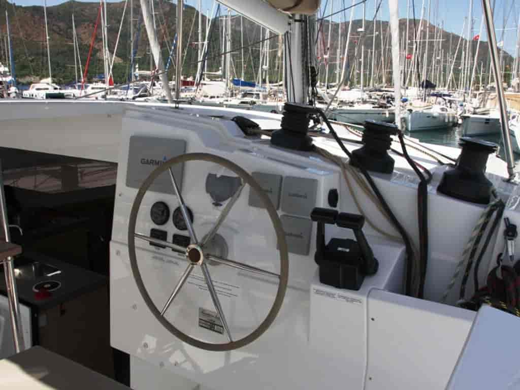 Boat picture 17