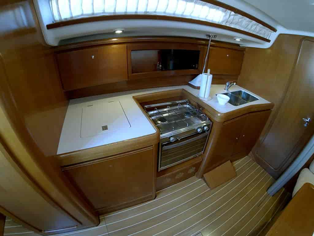 Boat picture 13
