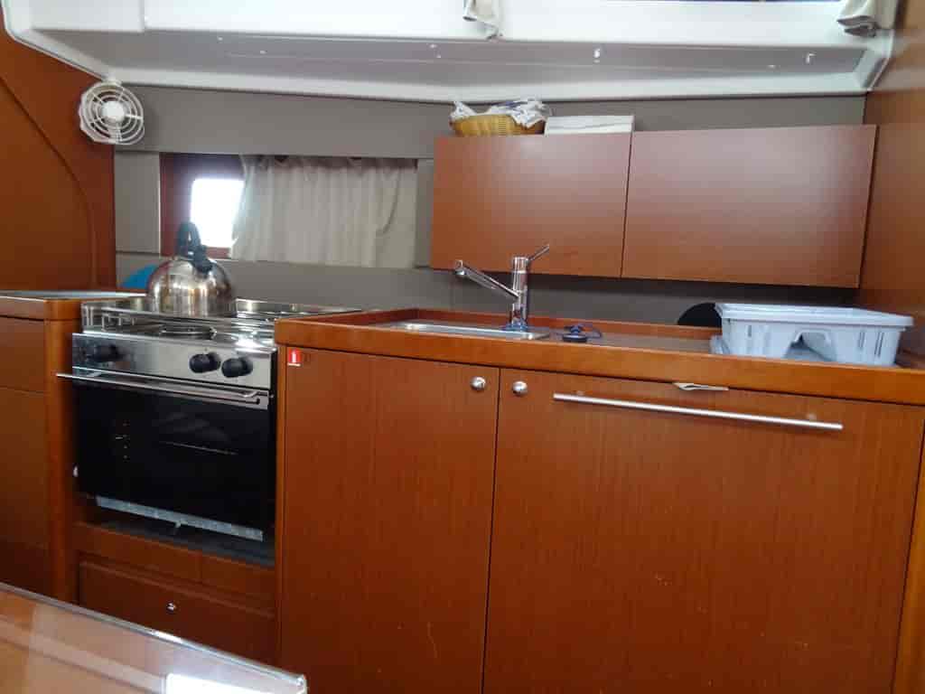 Boat picture 9