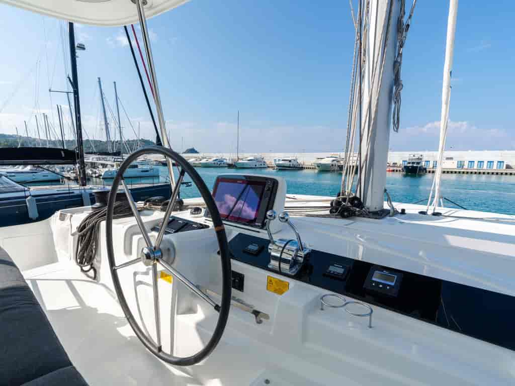 Boat picture 16