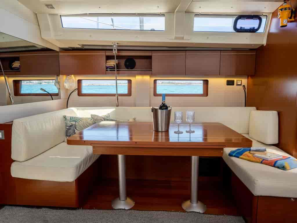 Boat picture 9