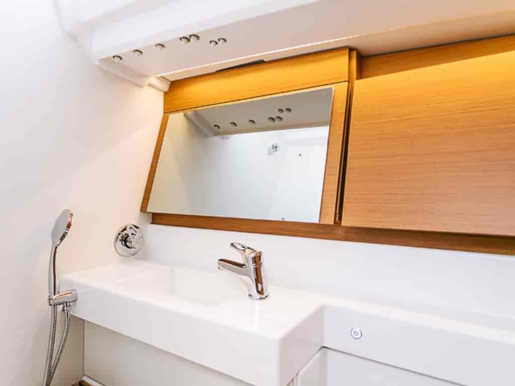 Boat picture 9
