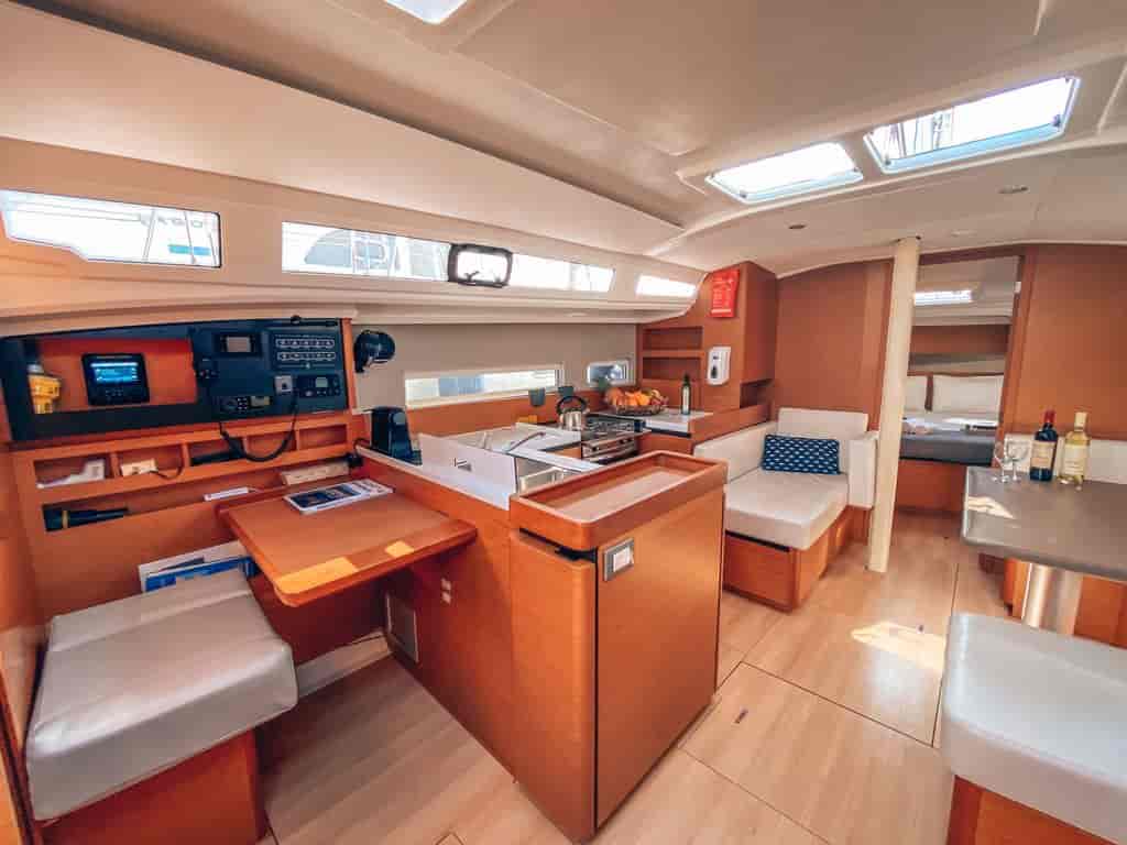 Boat picture 14
