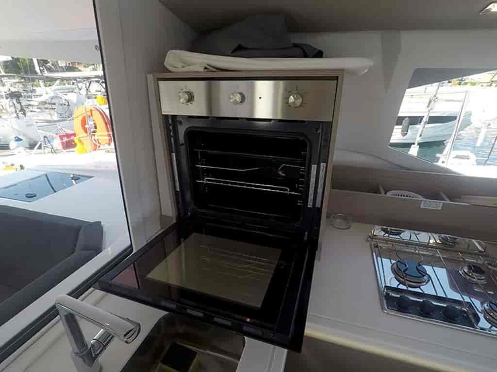 Boat picture 17