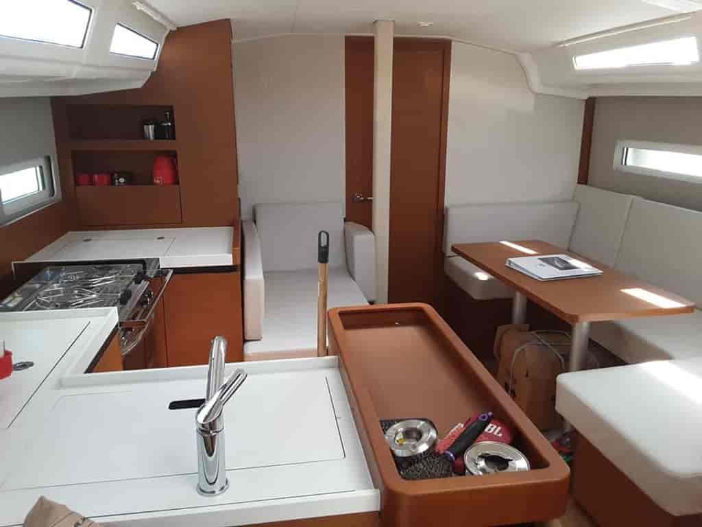 Boat picture 9