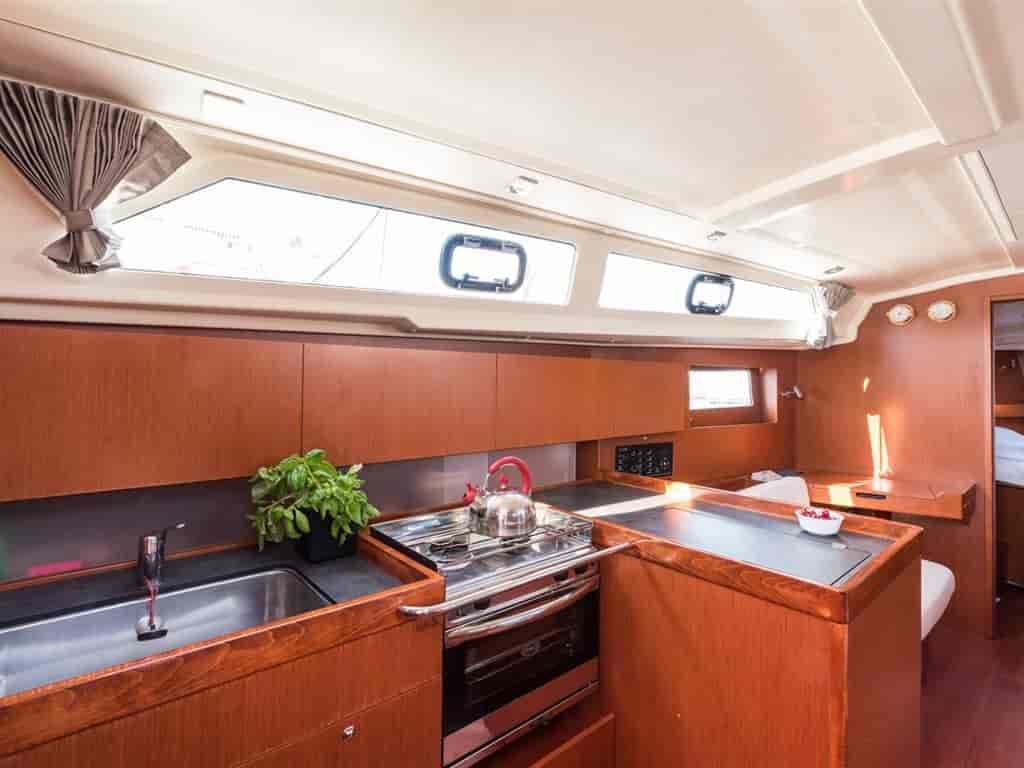 Boat picture 10