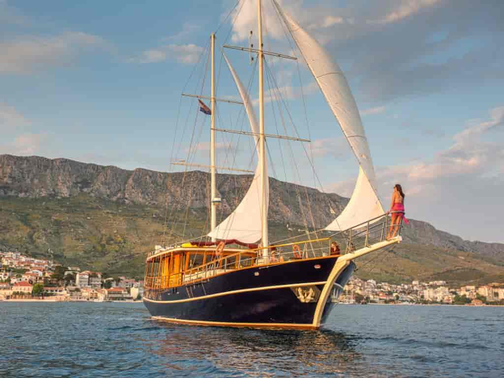 Boat picture 17