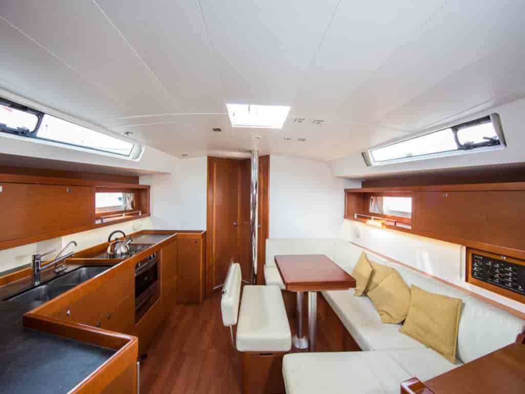 Boat picture 14