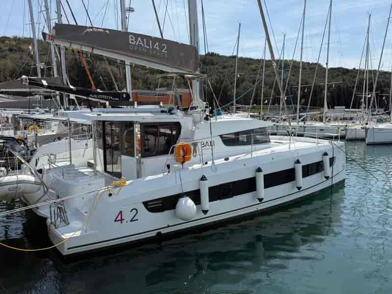 Boat picture 1