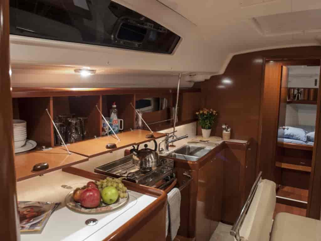 Boat picture 12