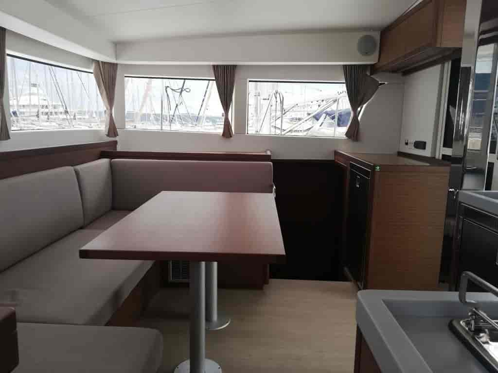 Boat picture 16