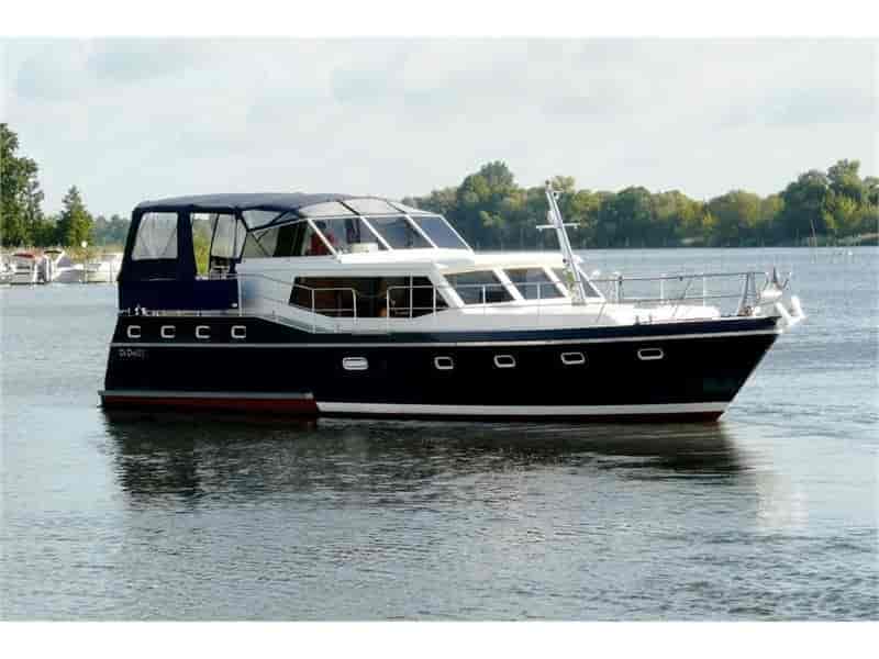 Boat picture 1