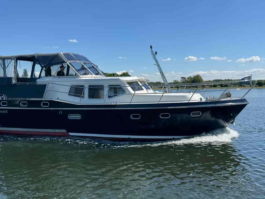 Boat picture 24