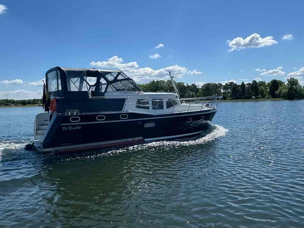 Boat picture 7