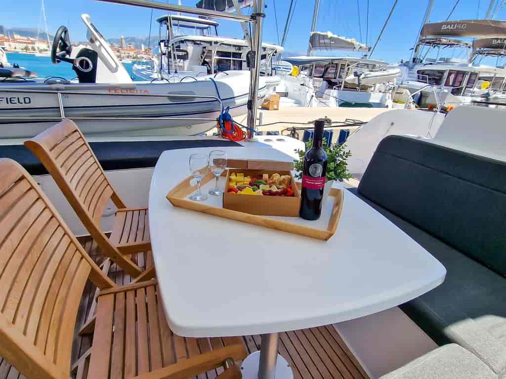Boat picture 13