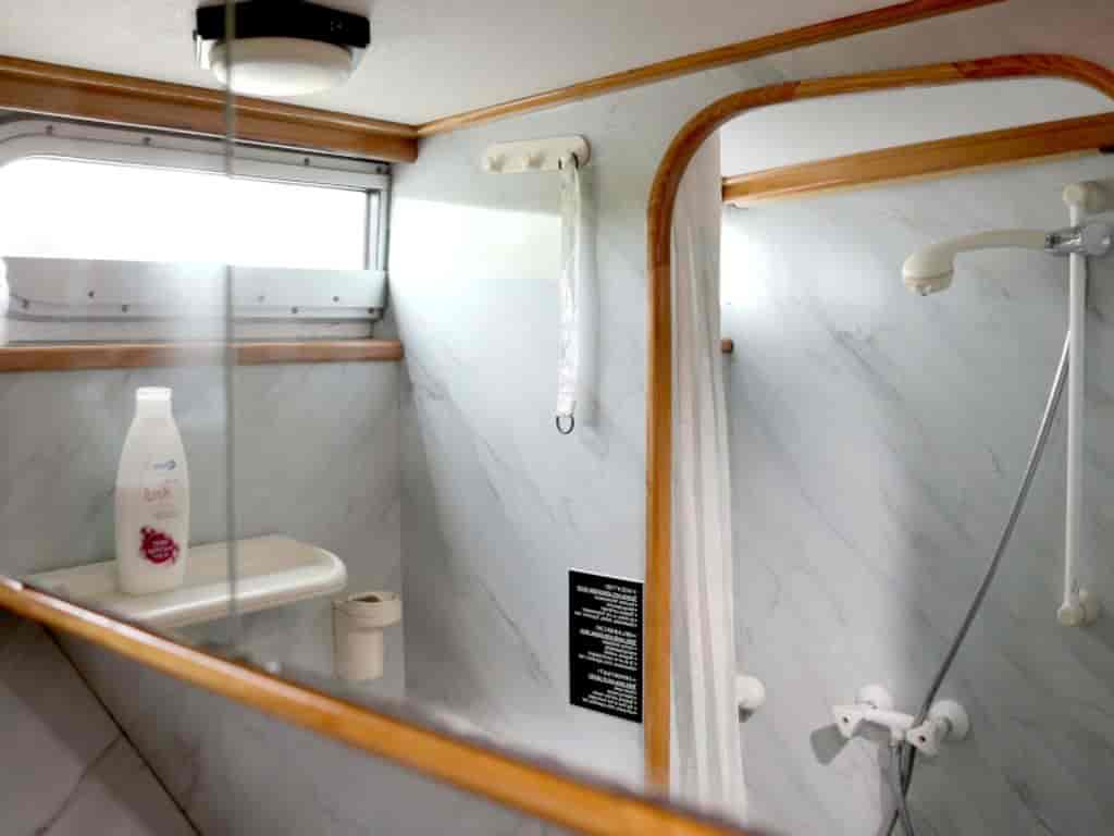 Boat picture 9