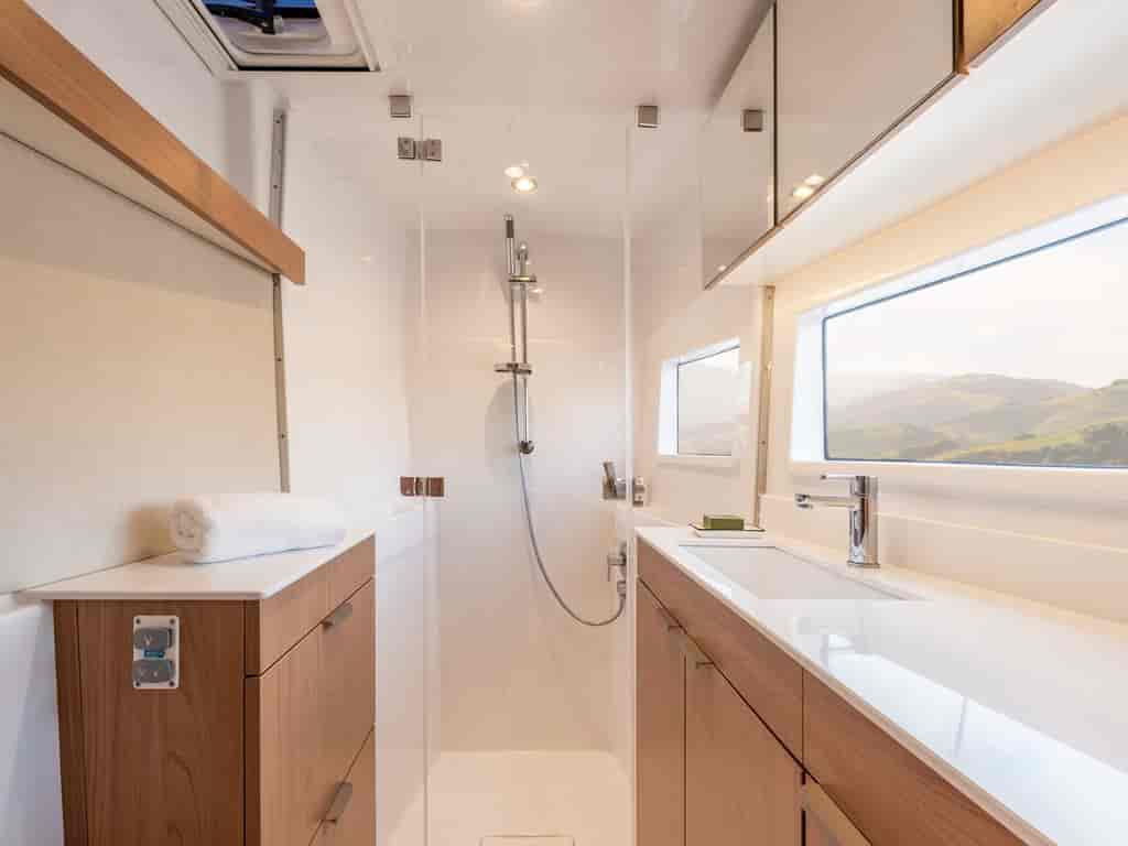 Boat picture 9