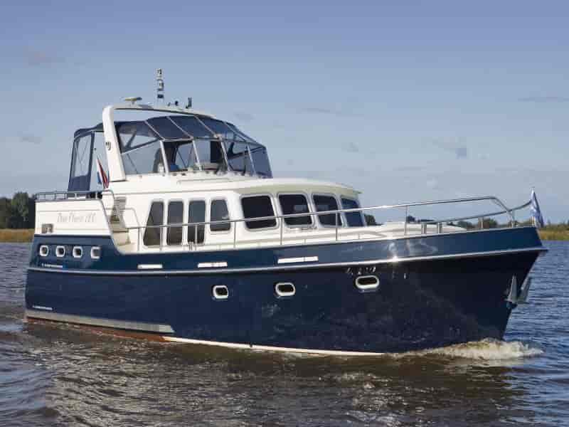 Boat picture 1