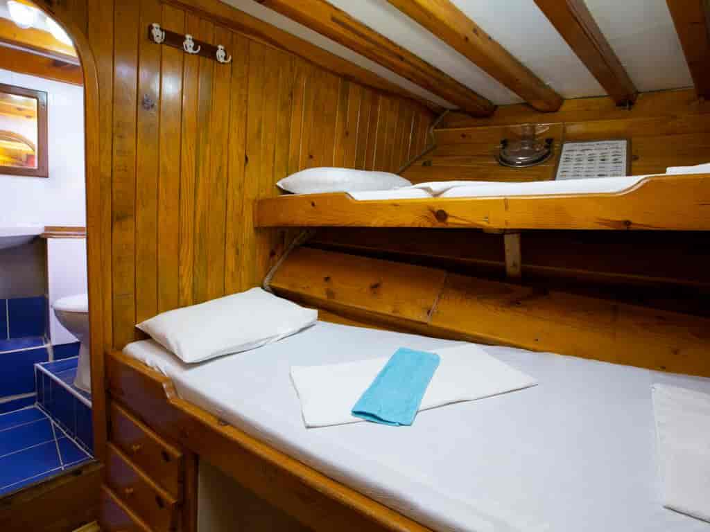 Boat picture 23