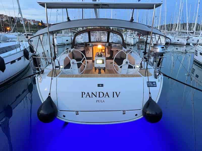 Boat picture 1
