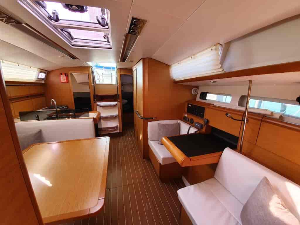 Boat picture 9