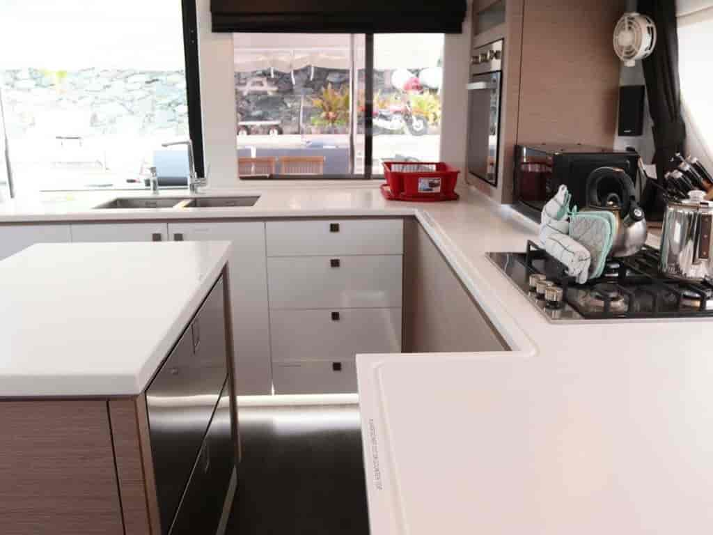 Boat picture 13