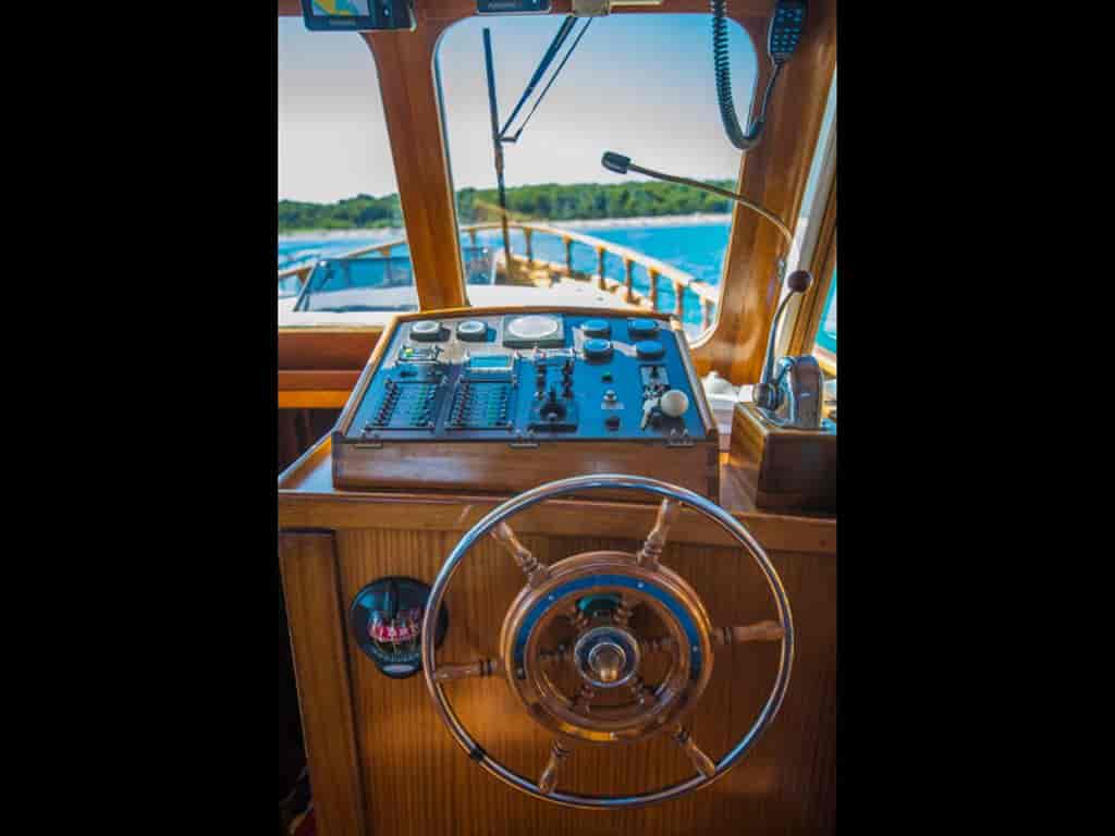 Boat picture 17