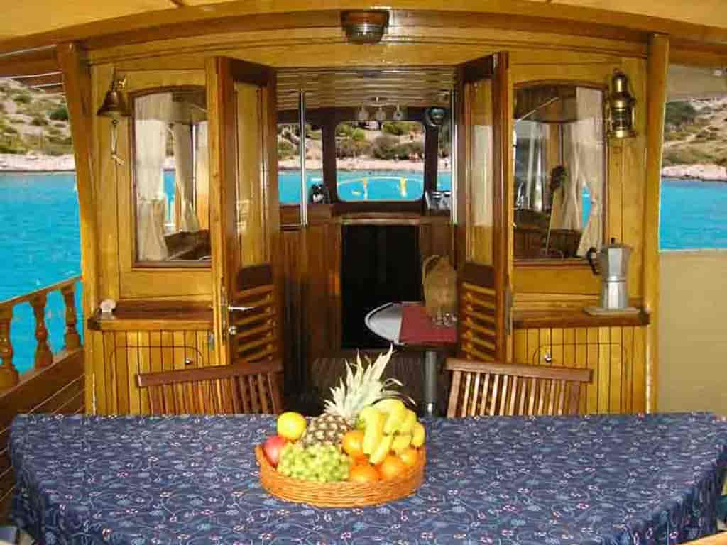 Boat picture 8