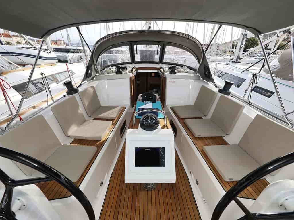 Boat picture 9