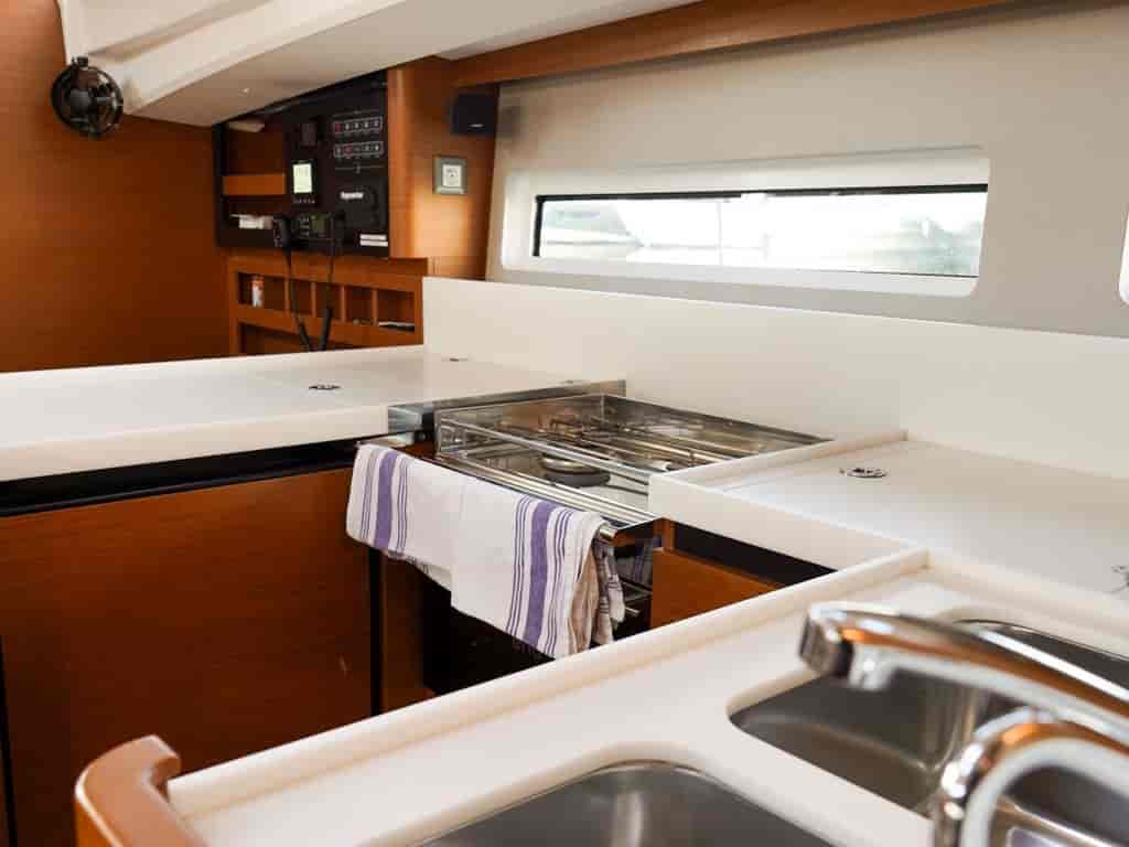 Boat picture 16