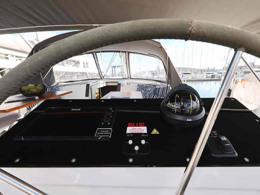 Boat picture 9