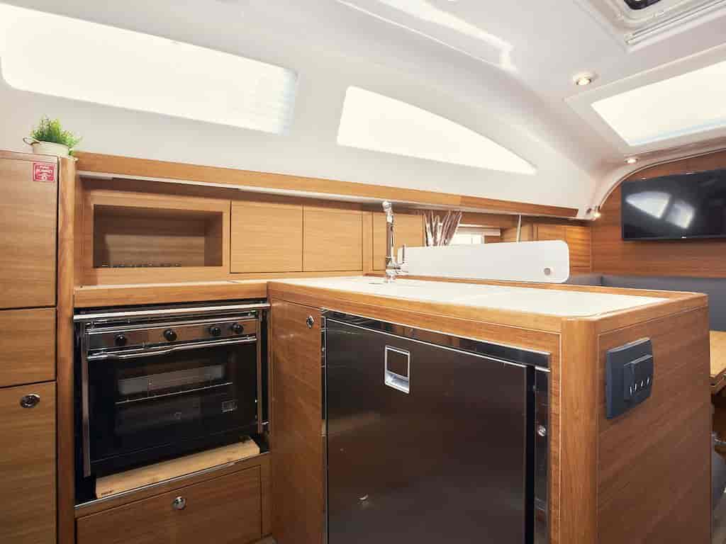 Boat picture 14