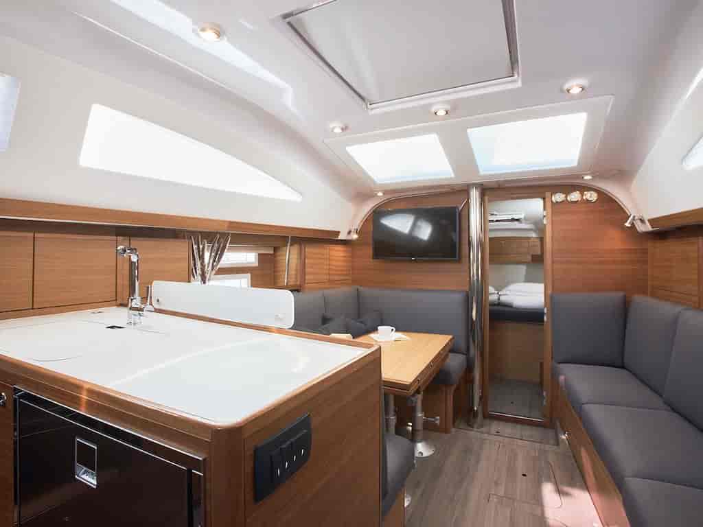 Boat picture 9