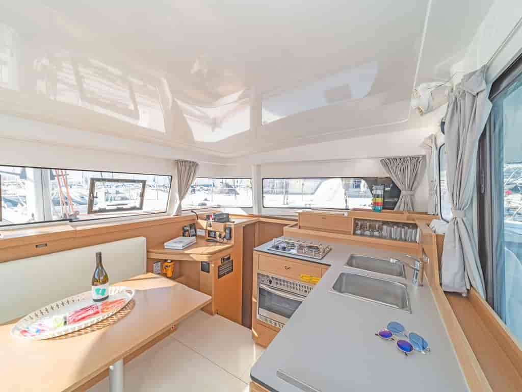 Boat picture 12