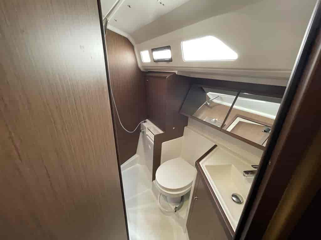Boat picture 9
