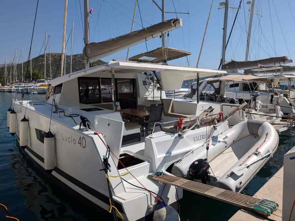 Boat picture 9