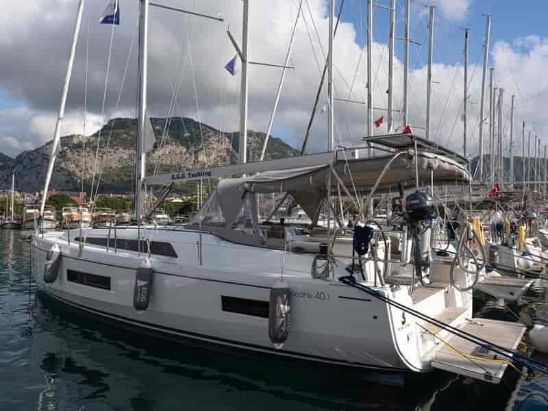 Photo 1 of Mavi Mercury