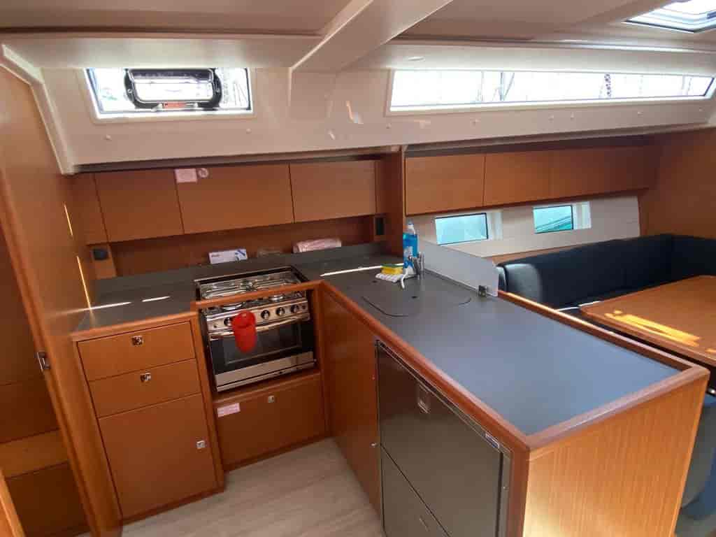 Boat picture 9