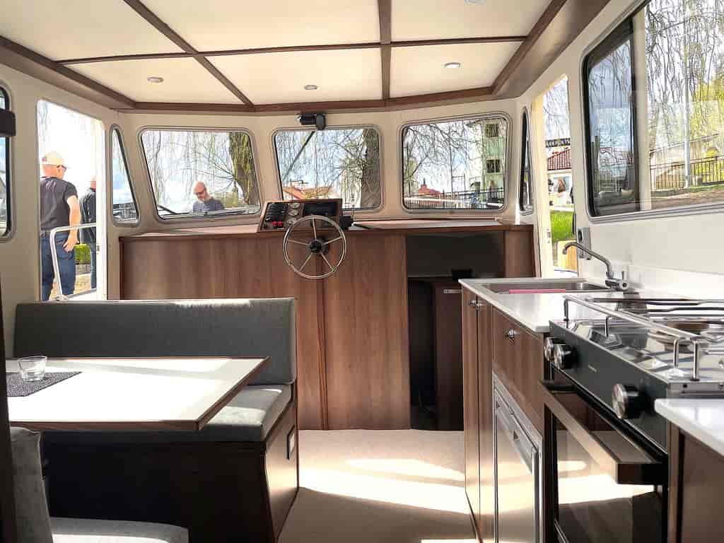 Boat picture 6