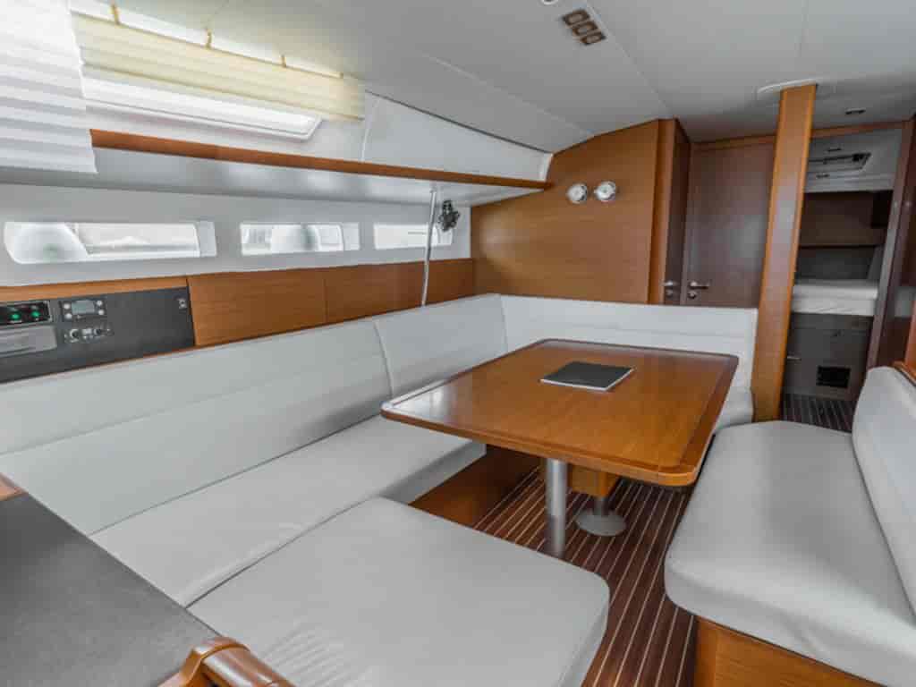 Boat picture 9