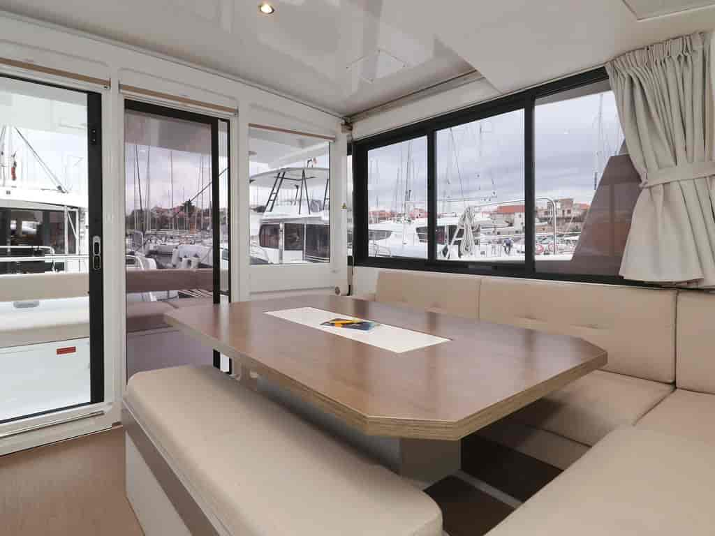 Boat picture 17
