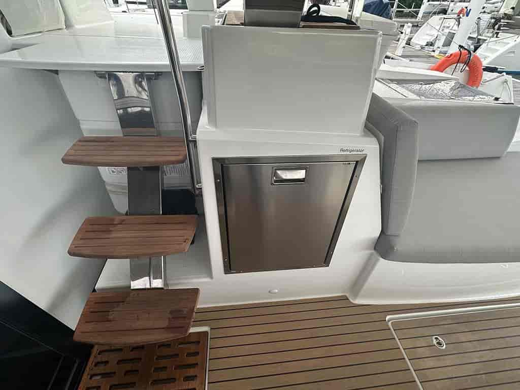 Boat picture 9