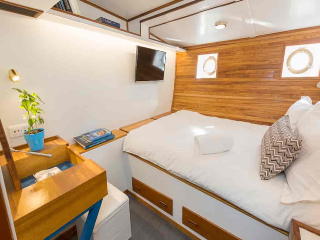Boat picture 18