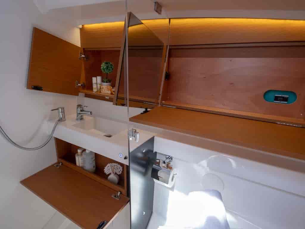 Boat picture 17