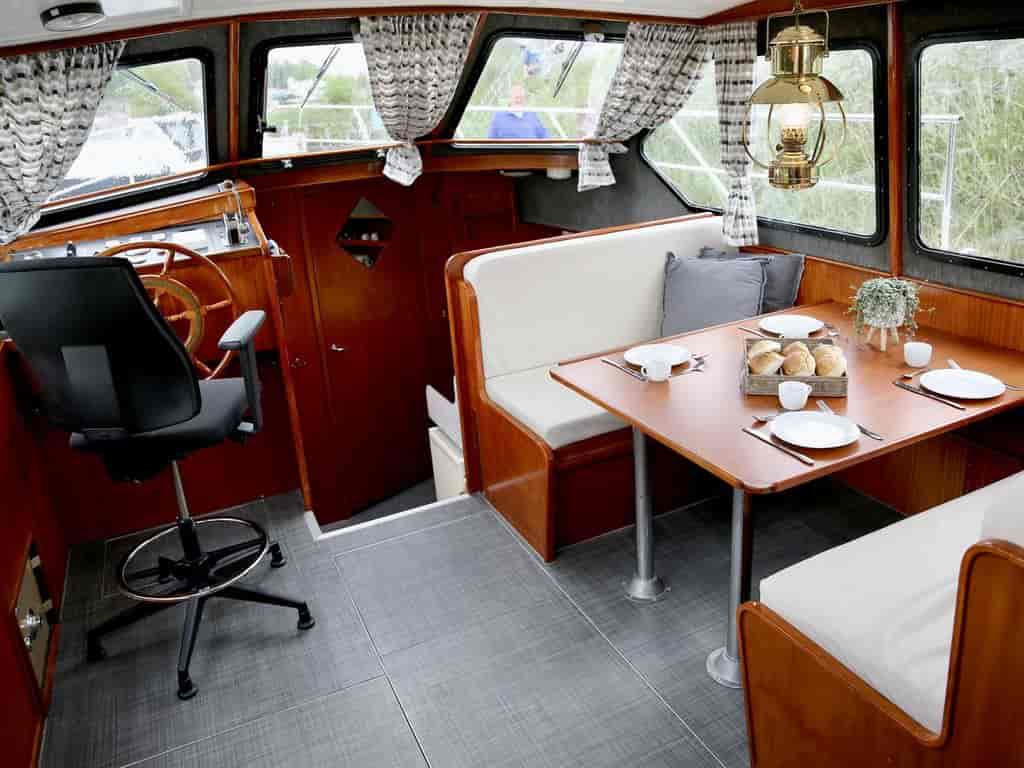 Boat picture 10