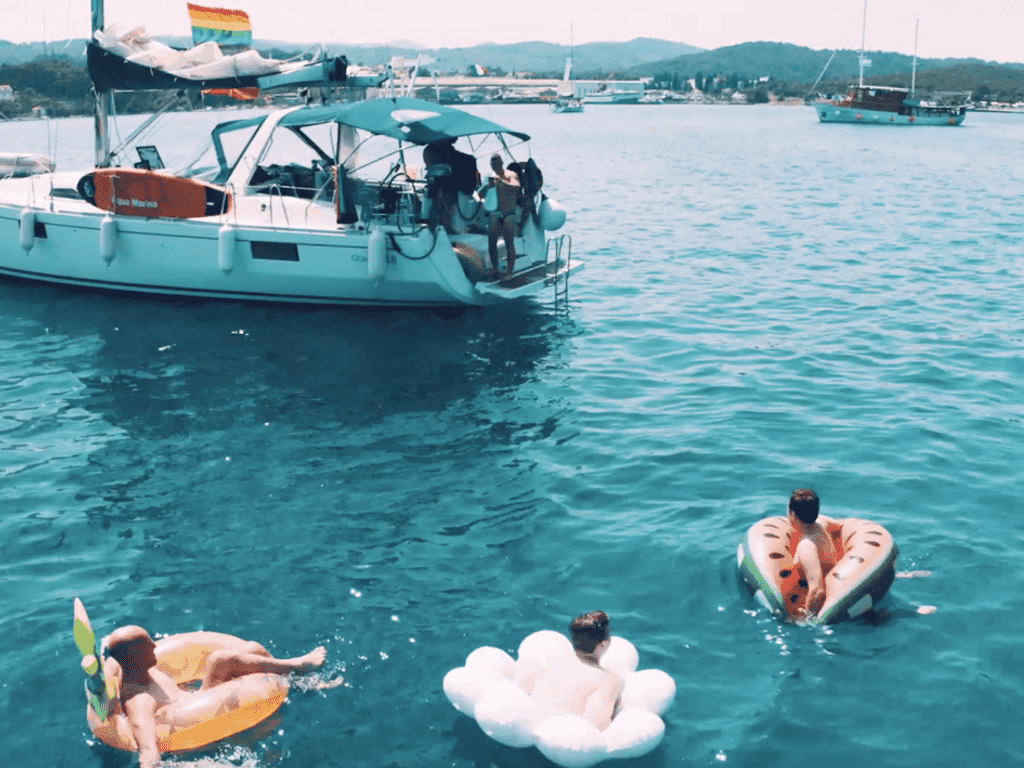 Boat picture 3