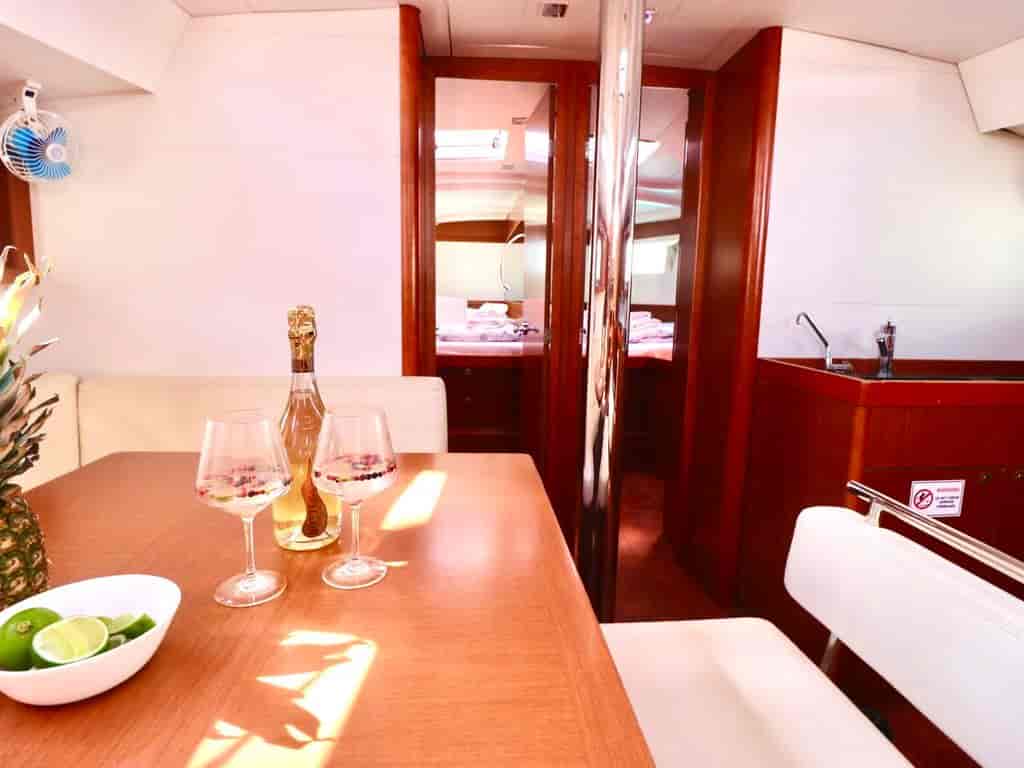 Boat picture 9