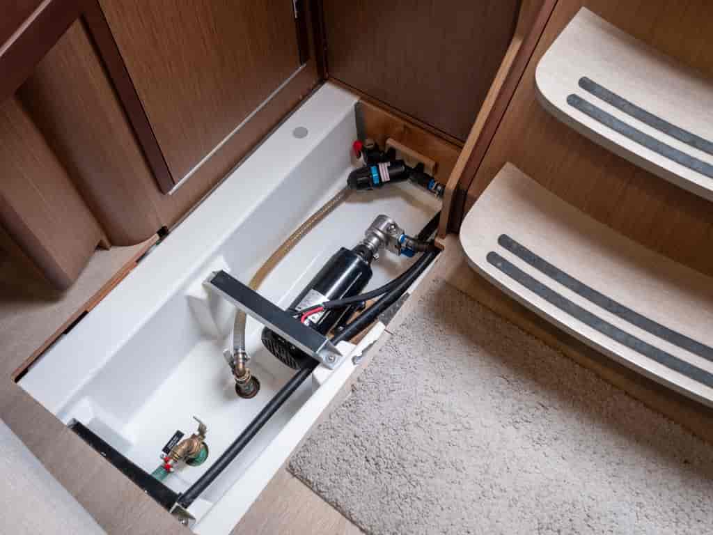Boat picture 9