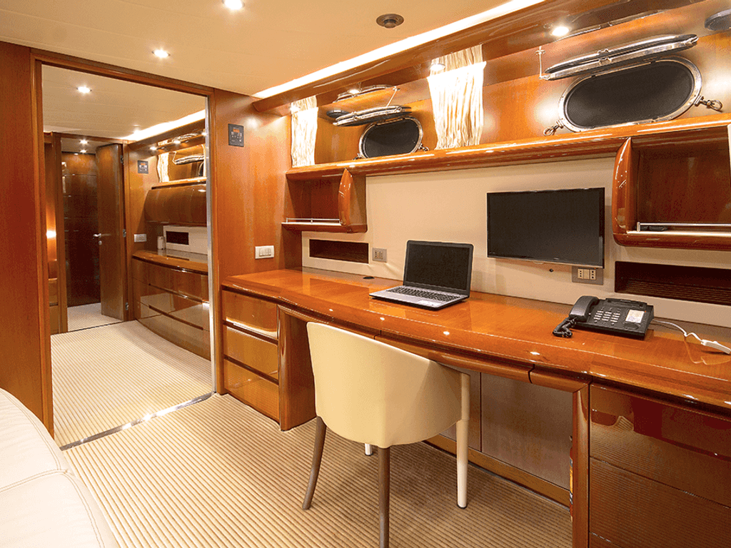 Boat picture 37